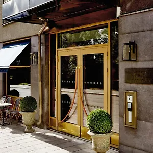 Dahlia Hotel