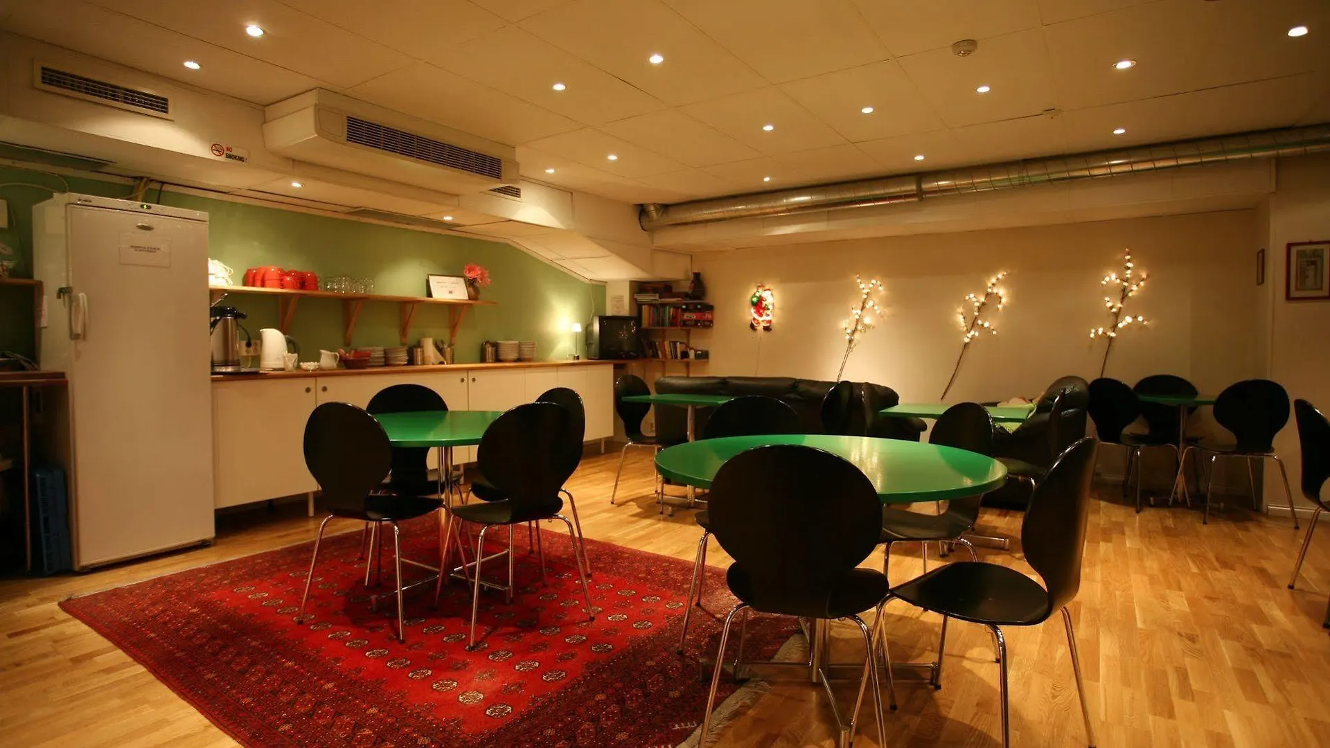 Svea Hostel Stockholm 0*,